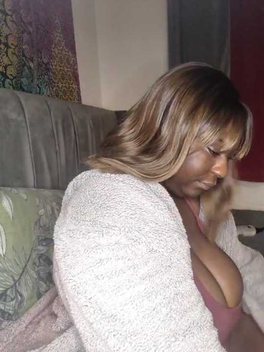 thickmelaninqueen cam recording