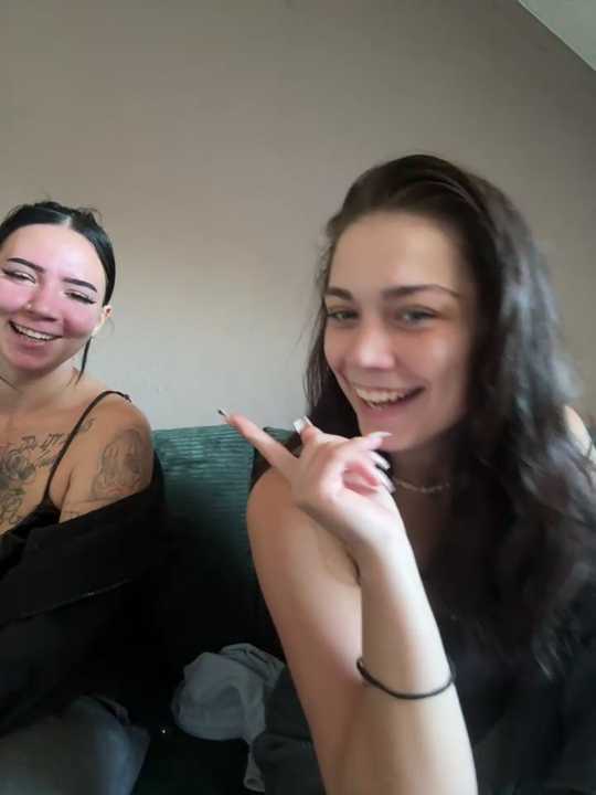 twohotgirl cam recording