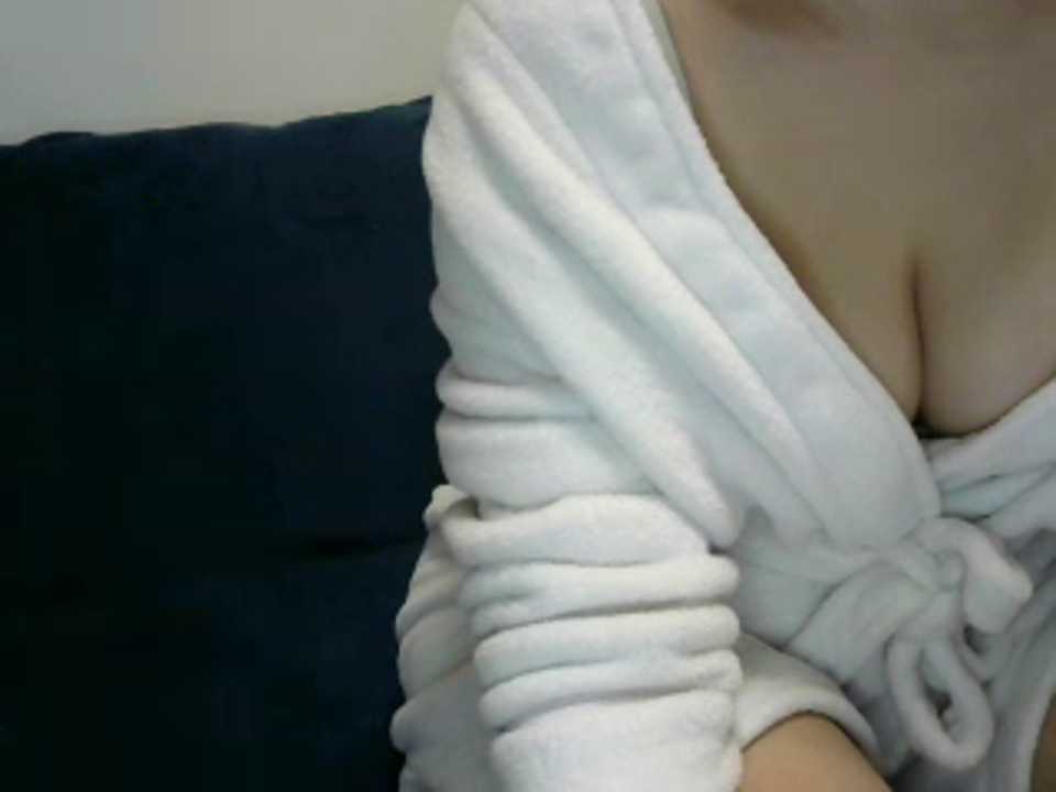 whitemask95 cam recording