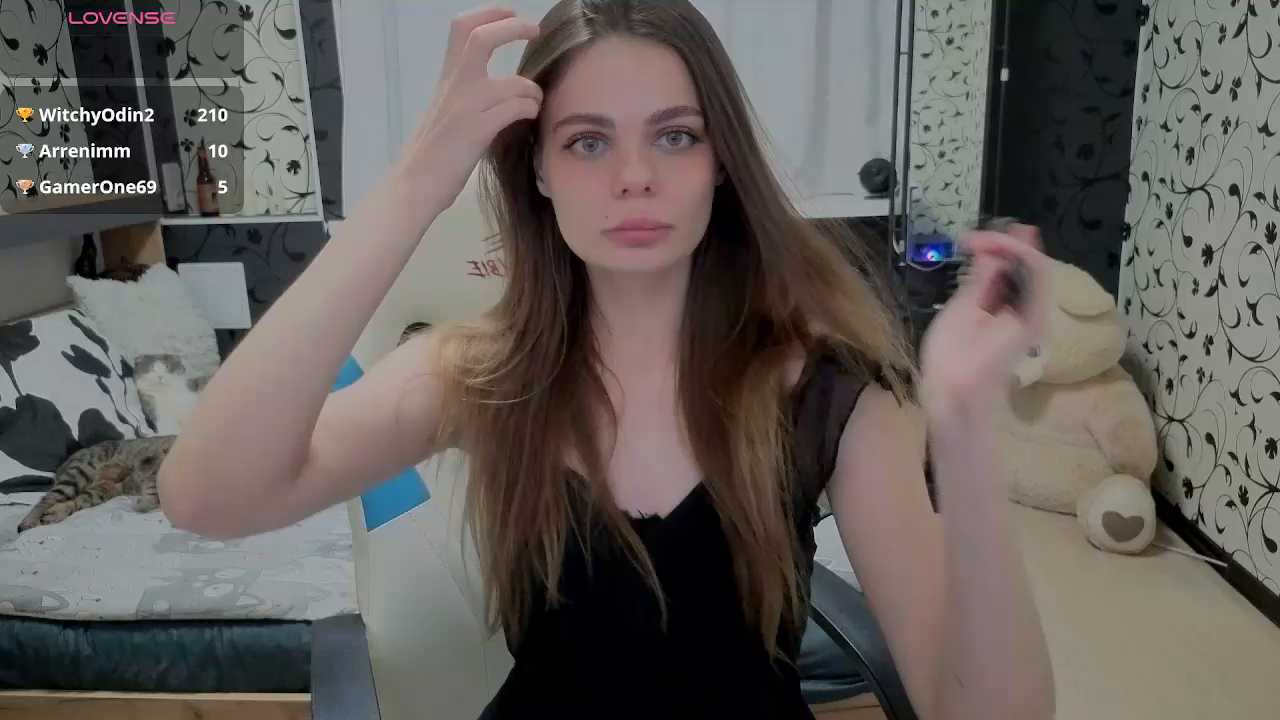 xAlisontiny cam recording