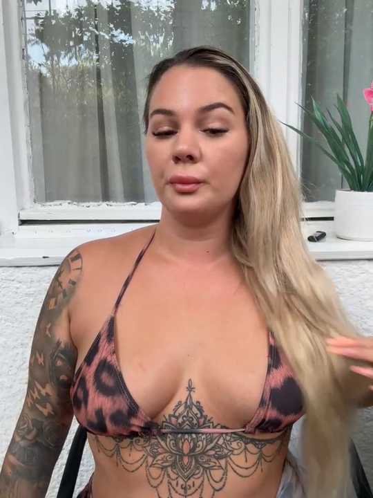xXBigPeachBunnyxXx cam recording