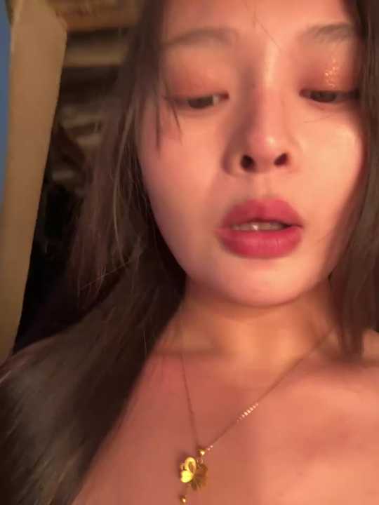 xiaoxiong0508 Stripchat recording – Oct 27, 2026