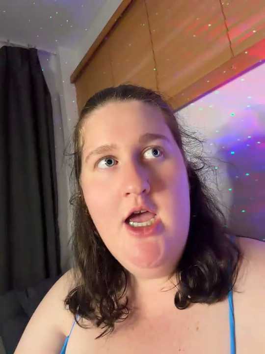 xopeachybaby cam recording