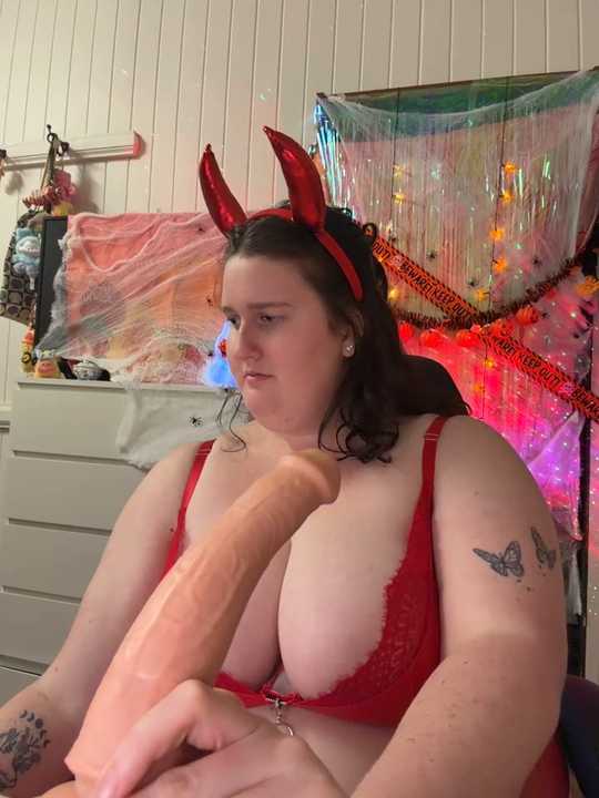 xopeachybaby Stripchat recording – Oct 26, 2026