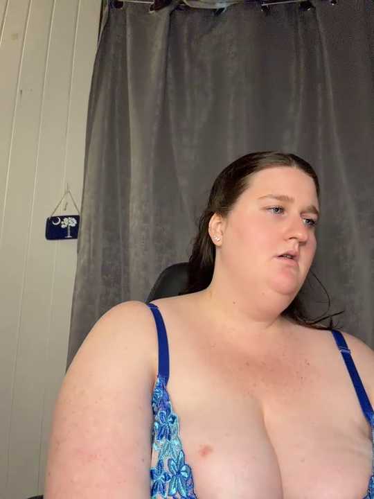 xopeachybaby Stripchat recording – Oct 21, 2026