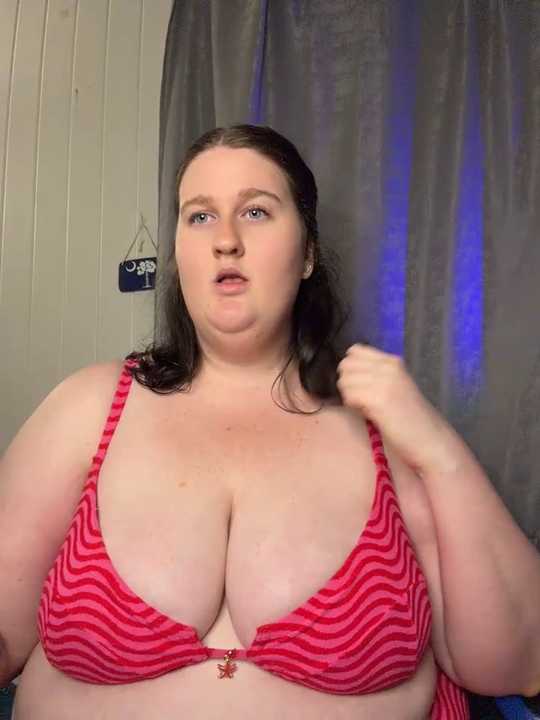 xopeachybaby cam recording