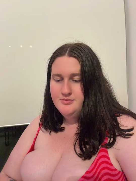 xopeachybaby cam recording