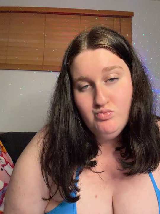 xopeachybaby cam recording