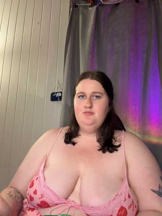xopeachybaby Stripchat recording – Oct 20, 2026