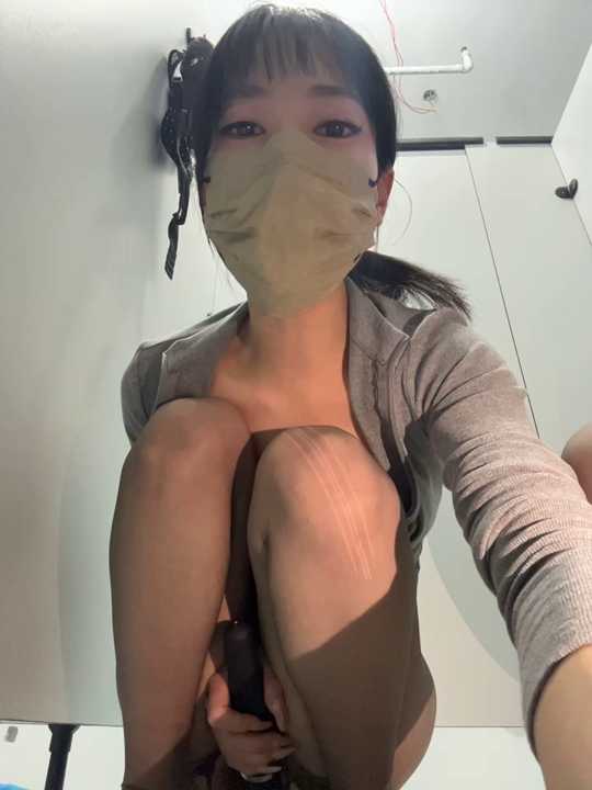 yenai_xx Stripchat recording – Oct 21, 2026
