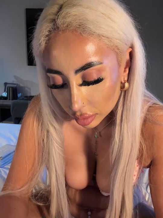 zara_bellexx